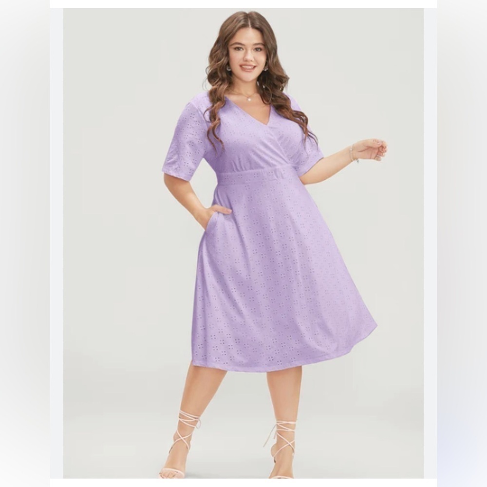 NWT Lilac laser cut dress size 14/16 🌸🌺🌹#74 #75